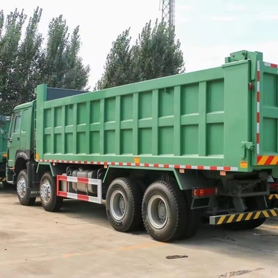 10.2 ton Gebruikte HOWO 371HP Dump Truck Rechtsrijden 8X2 Tipper Truck voor mijnbouw 30 ton