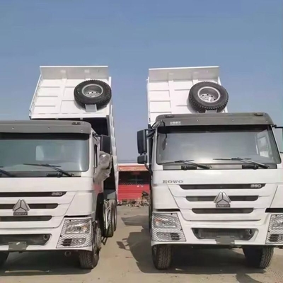 3 jaar naverkoopservice gebruikte Sinotruk HOWO 8*4r zware tippers voor Malawi