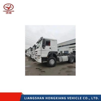 2021 2022 2023 Sinotruck Sitrak C7h G7 4X2 6X4 Tractorvrachtwagen 8,2 ton Tubeless Bandontwerp