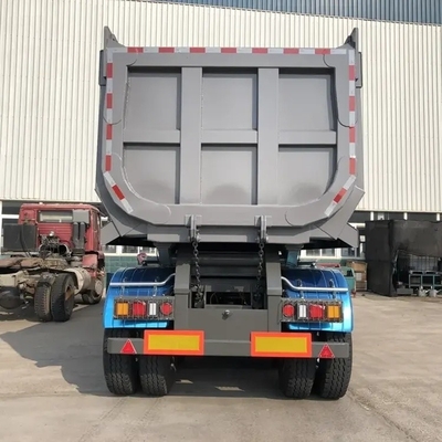 U-vorm kantelende achterdumptrailer 50 60 80 ton Hydraulische kantelmachine met aanpassing