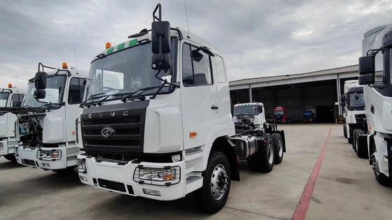 25 ton vrachtwagen met aanhangwagenhoofd/vrachtwagen met aanhangwagenhoofd/vrachtwagen met aanhangwagenhoofd/vrachtwagen met aanhangwagenhoofd/HOWO-vrachtwagen/zware vrachtwagen met 1 GCC-gecertificeerde band