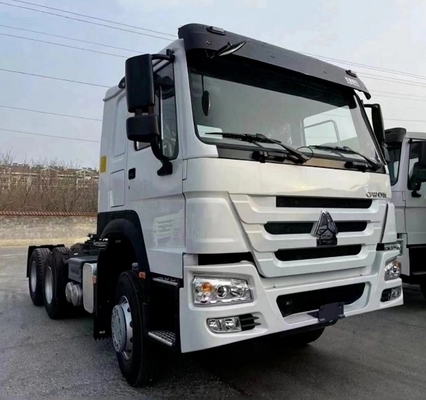 Maximaal koppel Nm 500-1000nm CNG-tractor Truck HOWO A7 Sale bandenontwerp buisloos Verkoop