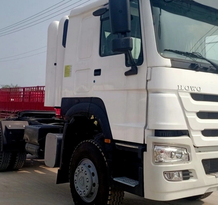 Shacman F3000 6X4 385-440HP trekkertruck in de GCC-markt met en GCC-gecertificeerde banden
