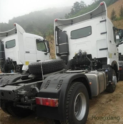 Sinotruk HOWO 6X4 420HP 10 wielen vracht sleep dumper trekkers met een capaciteit van 8,2 ton