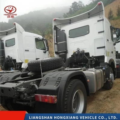 Zware trekker-truckkop met aanpassingsoptie en luchtophanging bestuurdersstoel