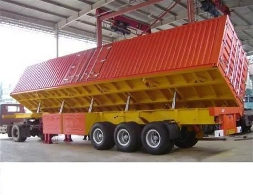 Transport van bulk cementpoeder met zware drieassige dumper-koppel-half-aanhanger