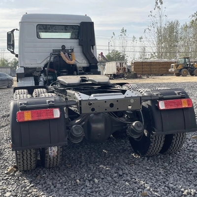 HOWO A7 Trekkwagen met motorvermogen&gt; 8L en bruto voertuiggewicht 5001-10000 kg