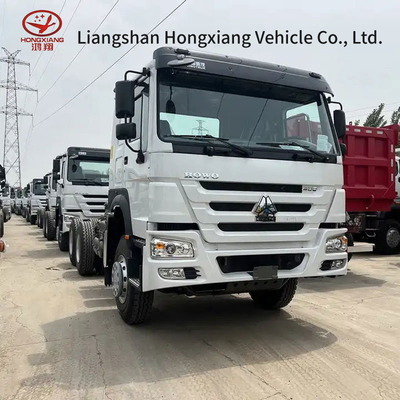 Shacman Trucks Head Tractor Truck met handmatige ramen en ≤5 zitplaatsen Product