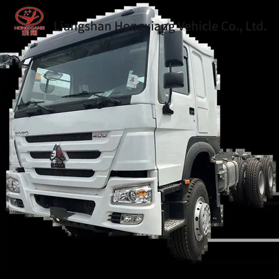 Sinotruk Sitrak zware handgestuurde trekkertruck met een motorcapaciteit&gt; 8L