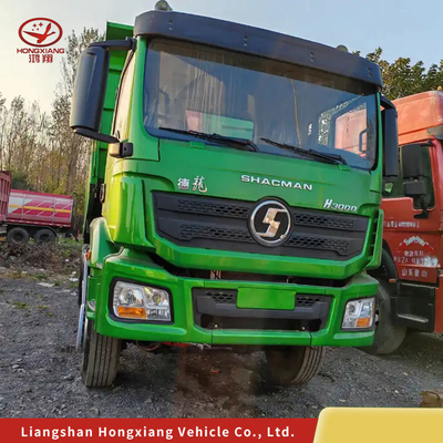 6×4 aandrijflijn HOWO Traktortruck met sterke kracht en stoelen