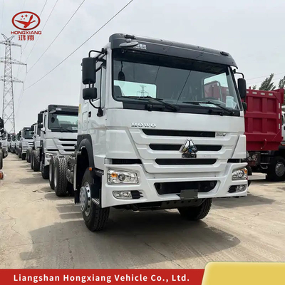 Sinotruck HOWO Trailer Head Tractor Truck met handmatige ramen en ≤5 zitplaatsen
