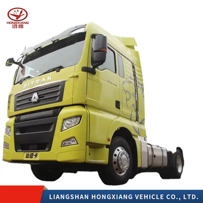 Sinotruk zware vrachtwagen segment trekkerkop met dieselmotor en aanpassing