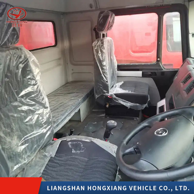 Maleisië Gebruikte trekkertruck trekkerhoofd vrachtwagen met stuurstoel met luchtophanging