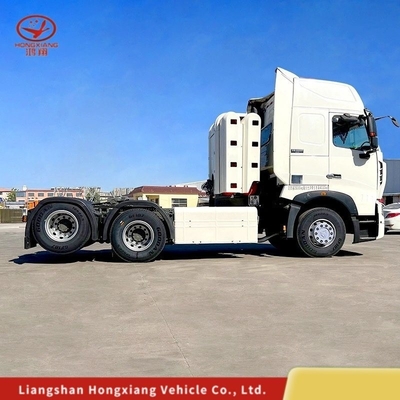 GCC-gecertificeerde HOWO T7 LNG CNG Cascade Trailer Tractor Truck met een motorcapaciteit&gt; 8L