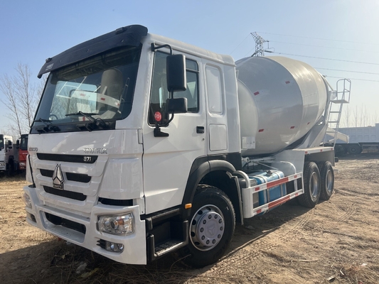 6x4 Drive Mode Zelfladen Betonmixer Truck met pomp op beste 12.00r22.5 banden