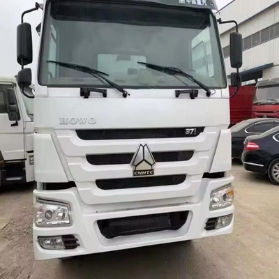 Sinotruk HOWO rechtsgestuurde dumptruck met maximaal koppel Nm 500-1000nm in Tanzania