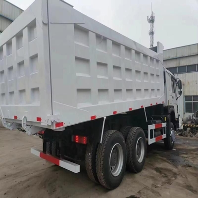 Sinotruk HOWO rechtsgestuurde dumptruck met maximaal koppel Nm 500-1000nm in Tanzania