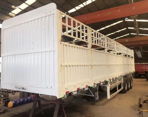 Semi-trailer met 8.12.16 band nummer 3-as 5,8 ton