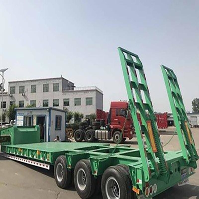 3 assen 60 ton aanhangwagen laadmachine lowbed low bed truck semi-trailer met aanpassing