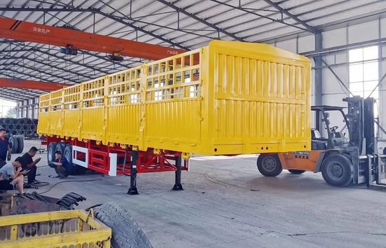 Kruisarm type 3 Achsen zijdelingse kantelende aanhangwagen voor het vervoer van zandsteenmateriaal