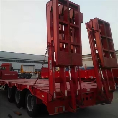2.3 Achsennummer IJzer Groot laadvermogen Lage sleeptoestel met hydraulische opvouwbare ladder