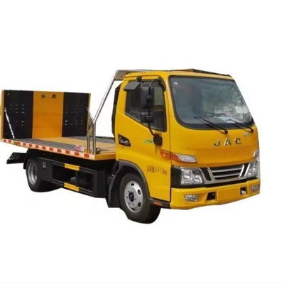 4*2 Rijden van een trekkerij van type 25t onder de lift