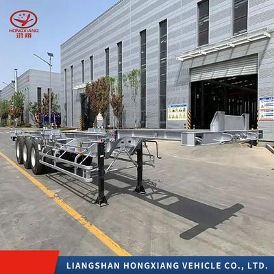 Verwerkte onderdelen voor een half-chassis met gooseneck Vlakbed-trailer met 5,5 ton materiaal