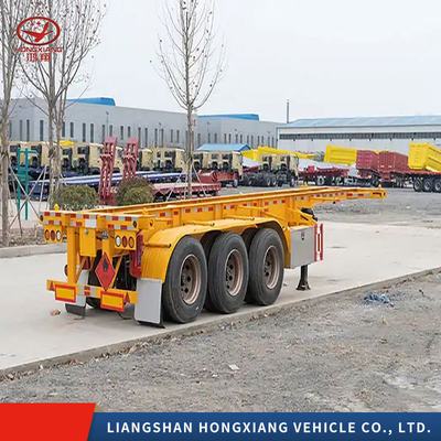 Verwerkte onderdelen voor een half-chassis met gooseneck Vlakbed-trailer met 5,5 ton materiaal